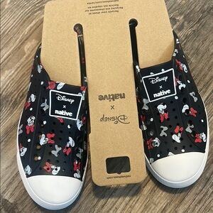 Women’s Black Shoes